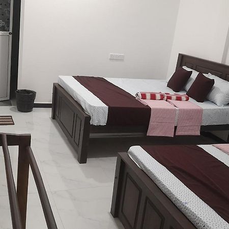 Theepan'S Home ニラヴェリ エクステリア 写真