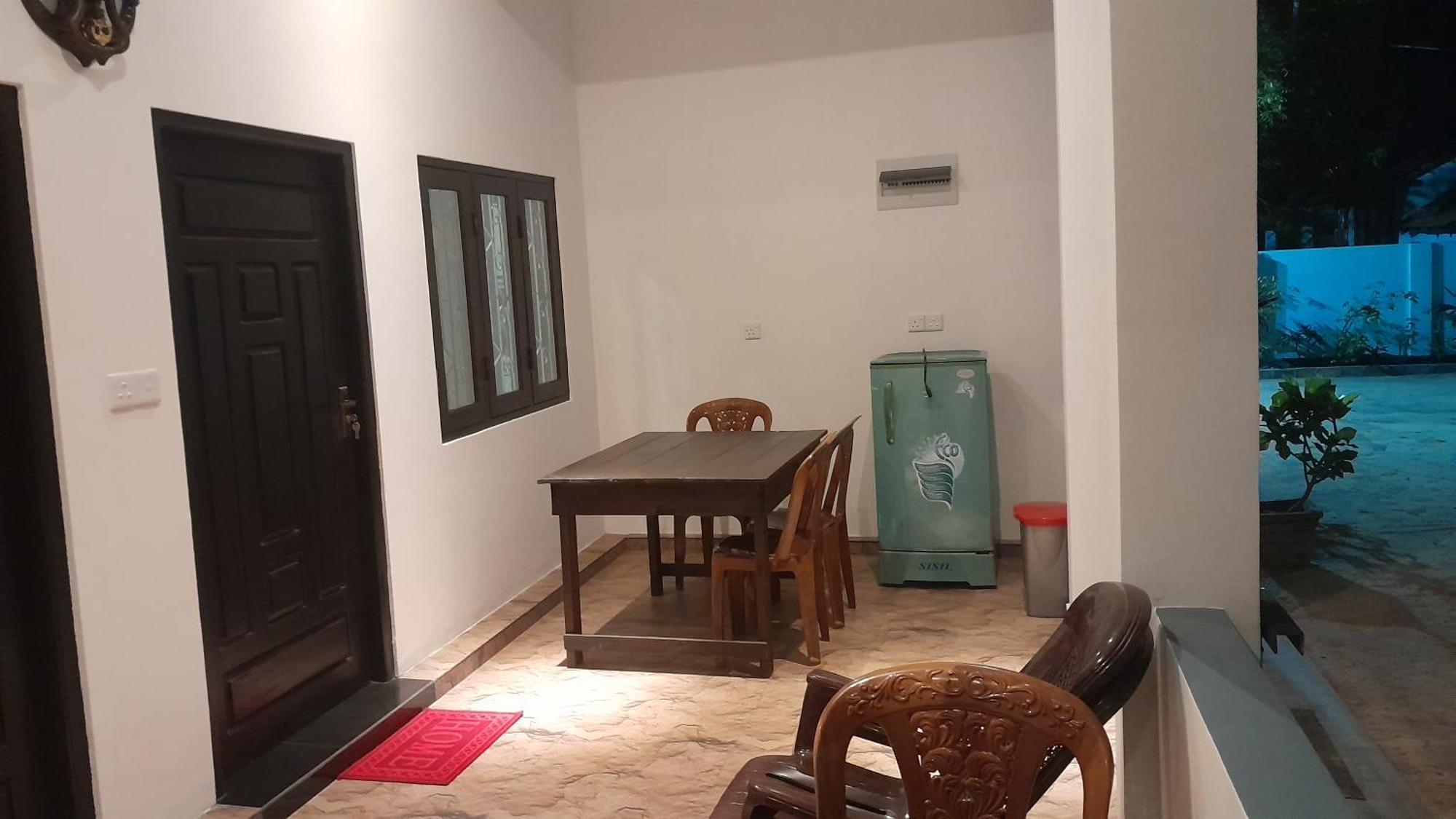 Theepan'S Home ニラヴェリ エクステリア 写真