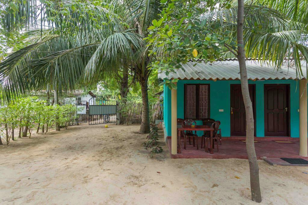 Theepan'S Home ニラヴェリ エクステリア 写真